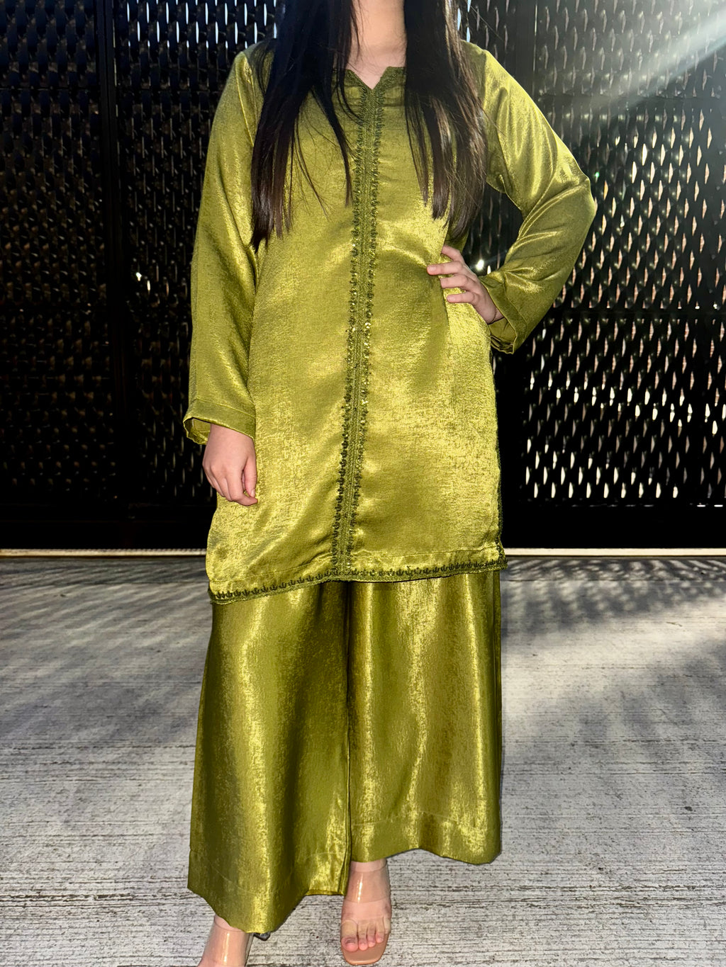 TAHIRA OUTFIT