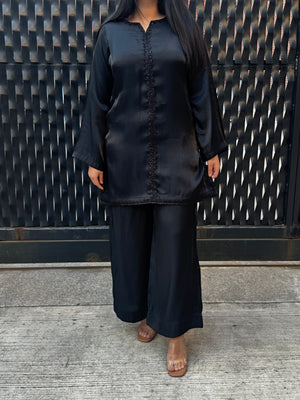 IYAH OUTFIT- BLACK ( 2 week delivery)