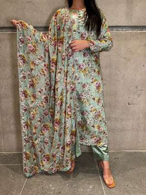ZUMRA OUTFIT