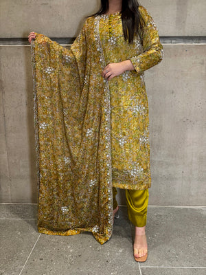 HUMA OUTFIT
