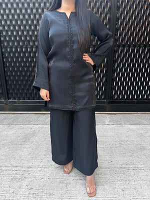 IYAH OUTFIT- BLACK ( 2 week delivery)