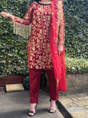 FULLY EMBROIDERED AREEBA OUTFIT